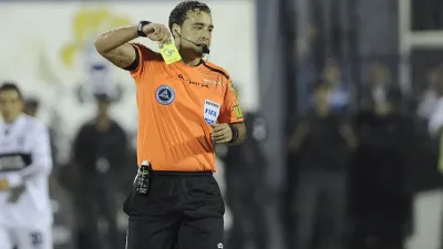 Fútbol: Diego Ceballos dirigirá el partido de Patronato ante el líder Almirante Brown