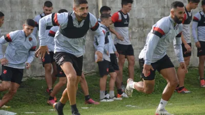 Fabio Vázquez sufrió una dura lesión y será baja al menos por medio año en Patronato