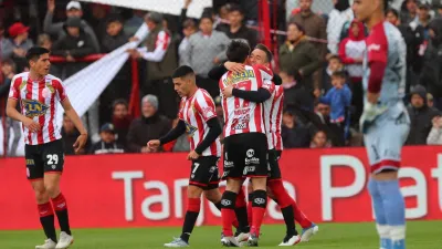 Fútbol: Barracas Central superó a Lanús y lo hundió más en el fondo de la tabla