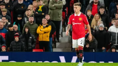 El entrerriano Lisandro Martínez fue titular en la goleada del Manchester United