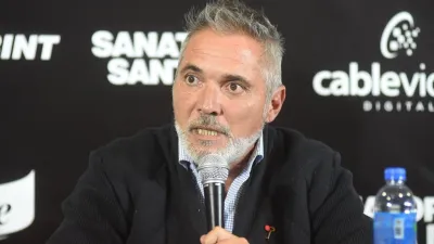 Colón de Santa Fe despidió a Rondina y espera lograr la llegada de Battaglia