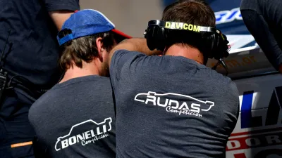 Turismo Carretera: los hermanos Bonelli culminaron el motor para Ponce de Leòn