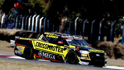 El “Gurí” Martínez y su hijo clasificaron tercero y cuarto en el TC Pick Up