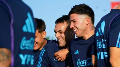 Con plantel completo y la magia de Lionel Messi, Argentina entrenó en Ezeiza