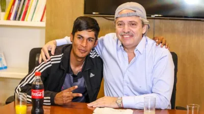 Alberto Fernández recibió a Brian, el joven discriminado en redes sociales