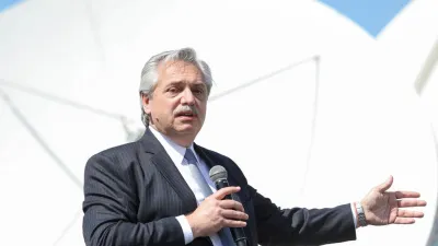 Alberto Fernández