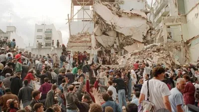 28 años del atentado a la AMIA: relatos que ocultan la verdad