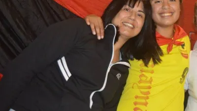 Andrea Lescano junto a Micaela García