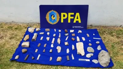 La Policía Federal allanó una casa de antigüedades ubicada en Villa Libertador San Martín. El descargo del comercio es que las habría comprado en Paraguay.