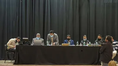 apertura de sobres obra de cloacas El Brillante