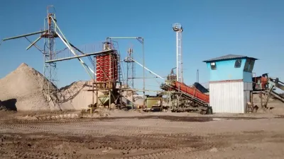 Un total de nueve canteras y cuatro plantas de lavado de arenas silíceas ubicadas en los Departamentos Islas del Ibicuy y Gualeguaychú quedaron clausuradas por 45 días.