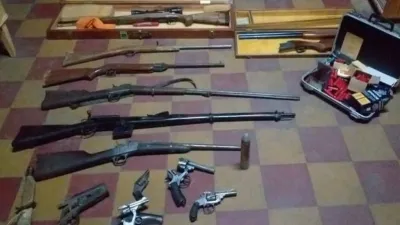 De acuerdo a la ANMAC, en la provincia hay 62.836 armas de fuego registradas, es decir, un arma cada 22 personas. Muy por encima de la media nacional.