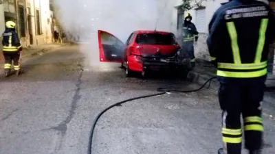 auto incendiado