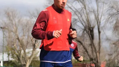 Lanús se movió en el estadio Pedro Mutio, a la espera del partido con Patronato