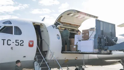 La Nación envío cinco nuevos respiradores, además de ecógrafos y equipos de protección personal.