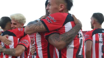 Fútbol: Barracas Central sorprendió a Talleres en Parque Patricios