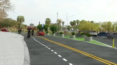 Bicivía en la Costanera