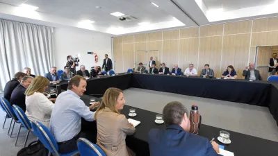 Bordet conformó una agenda de trabajo con los intendentes de Cambiemos