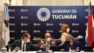 Bordet y Ferraresi suscribieron un acuerdo para reactivar construcción de viviendas