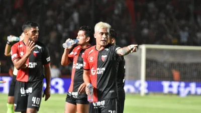 Brian Fernández faltó sin aviso a la práctica de Colón de Santa Fe