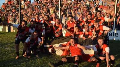 Fútbol: Arsenal de Viale y Cañadita Central definirán la Liga de Paraná Campaña