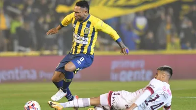 Sin goles en Arroyito: Rosario Central y Lanús debutaron con un empate