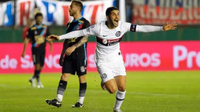San Lorenzo frenó a Arsenal: le sacó el invicto y la punta