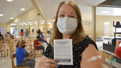 El Gobierno busca que en agosto se complete lo más posible los esquemas de vacunación para mitigar el impacto de la variante Delta.