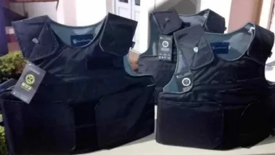 La provincia concretó la compra de 500 chalecos antibalas para la Policía