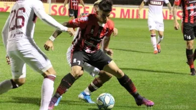 Patronato: Lautaro Comas sufrió un desgarro y tampoco estará ante River