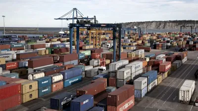 Comercio definió la lista de productos de la canasta cuyas importaciones quedan exentas de la ampliación del impuesto.