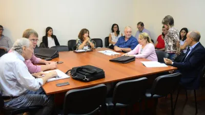 Diputados en Comisión de Salud