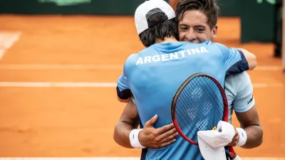 Copa Davis: Báez y Schwartzman no fallaron y dejaron a la Argentina match point