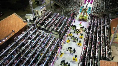 Imagen aérea del Carnaval del País edición 2025 en el Corsódromo de Gualeguaychú.