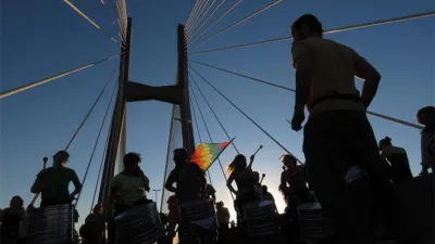 Desde la Multisectorial por los Humedales Rosario invitan a un corte del puente Victoria Rosario.