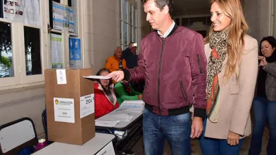 Enrique Cresto votó temprano en Concordia