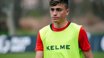 Fútbol: el paranaense Nahuel Curcio firmó su primer contrato con Colón de Santa Fe