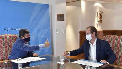 Financiarán proyectos de urbanización en barrios vulnerables de la provincia