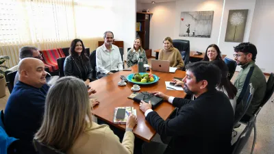 Articulan acciones para acompañar a estudiantes deportistas de alto rendimiento