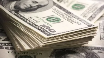 El dólar blue cerró en $337 y marcó un nuevo máximo histórico