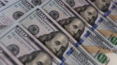 El blanqueo viene siendo una de las claves de este “veranito financiero”.