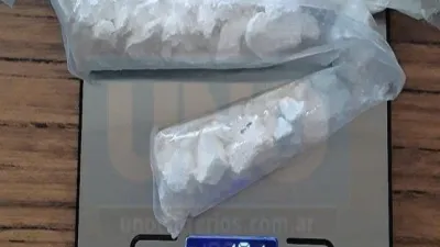 Paraná: arrojaron a la cárcel una bolsa con cocaína