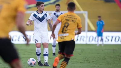 Copa Libertadores: Vélez sufrió en Guayaquil y quedó eliminado ante Barcelona
