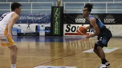 Básquet: Echagüe cortó a Xavier Charles Parker del plantel de Liga Argentina