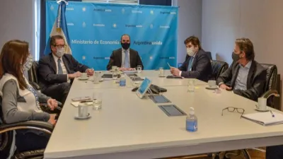 Con una reunión con el ministro de Economía, comenzó la misión del FMI en el país