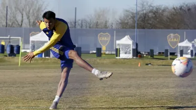 Boca: el entrerriano Walter Bou y otros 11 futbolistas se reincorporaron a las prácticas