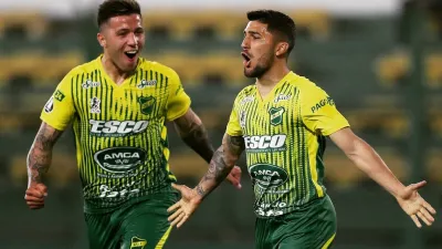Defensa y Justicia goleó en su vuelta y logró su primer triunfo en la Copa Libertadores