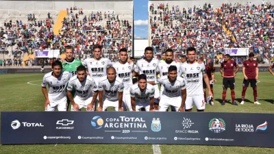 Copa Argentina: Central Córdoba de Santiago del Estero sorprendió a Lanús y es finalista