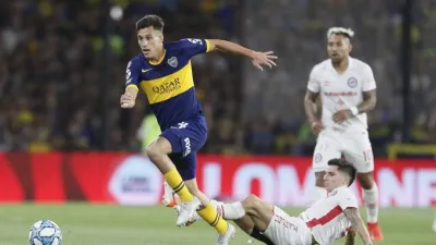 Boca y Argentinos empataron el duelo de punteros en “La Bombonera”