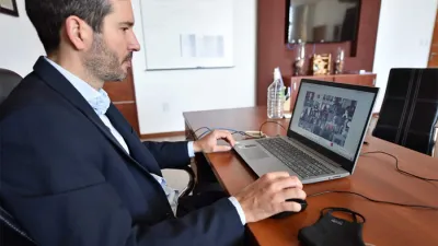 El titular del CGE, Martín Müller, luego de realizar una videoconferencia con sus pares de todo el país y con el ministro de Educación de la Nación, Nicolás Trotta, confirmó que se ratificaron las clases presenciales en todo el país.